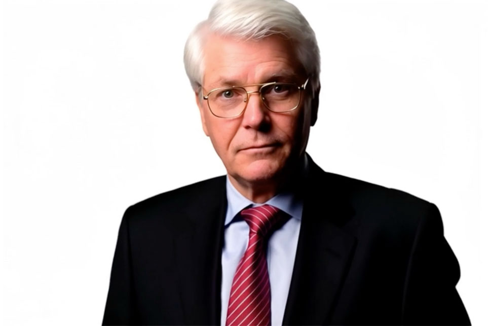 Filosofía Praxis Directiva – Síntesis de rigor europeo y visión global